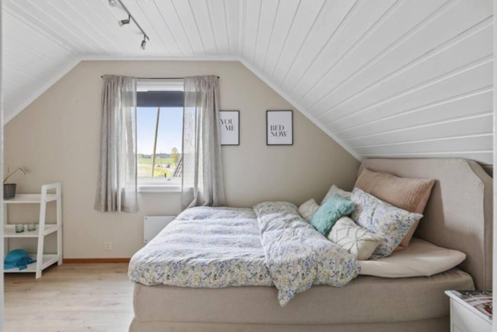 Villa Hyggelig Enebolig Pa Notteroy, Rett Ved Golfbane Esterno foto