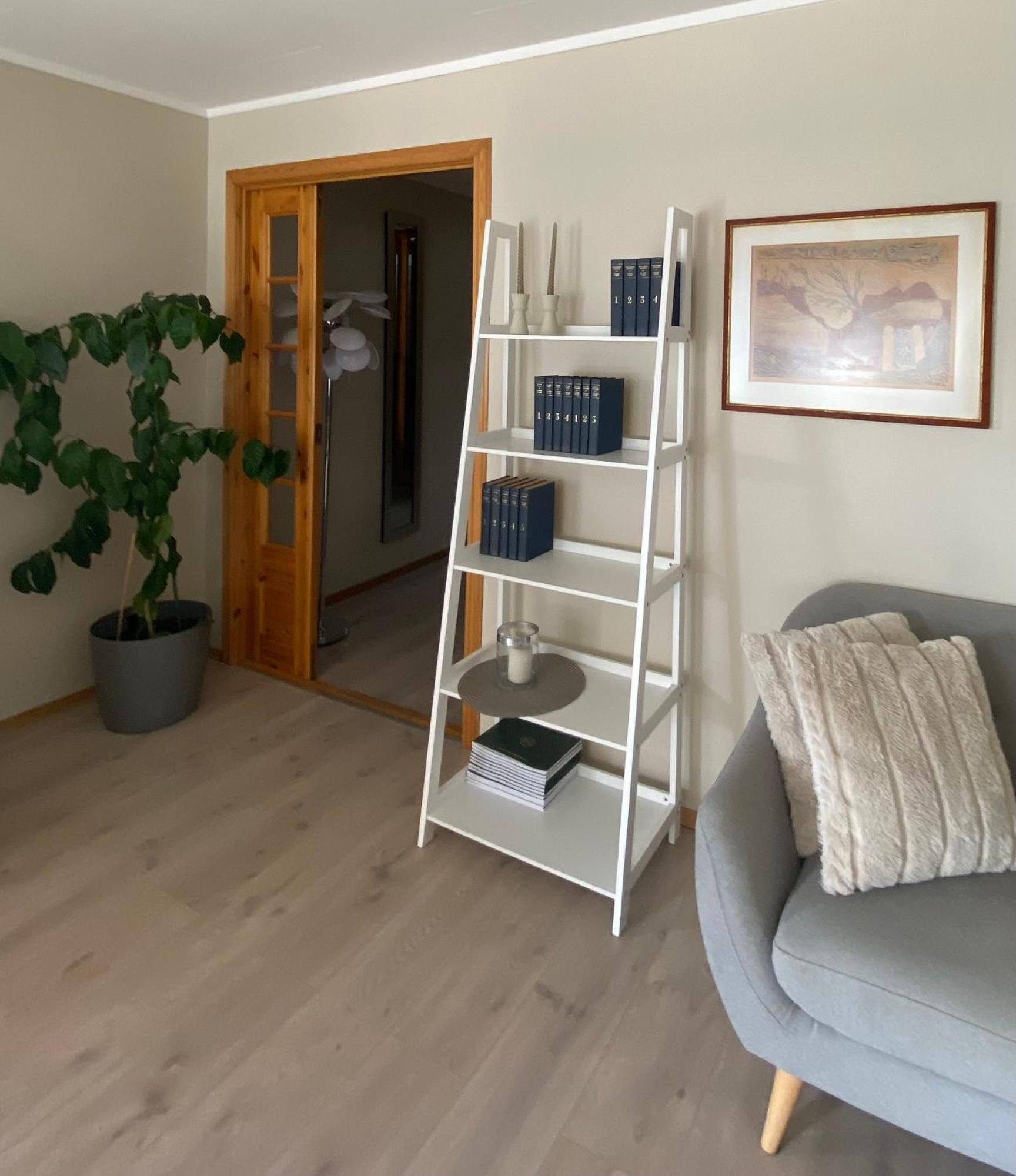 Villa Hyggelig Enebolig Pa Notteroy, Rett Ved Golfbane Esterno foto